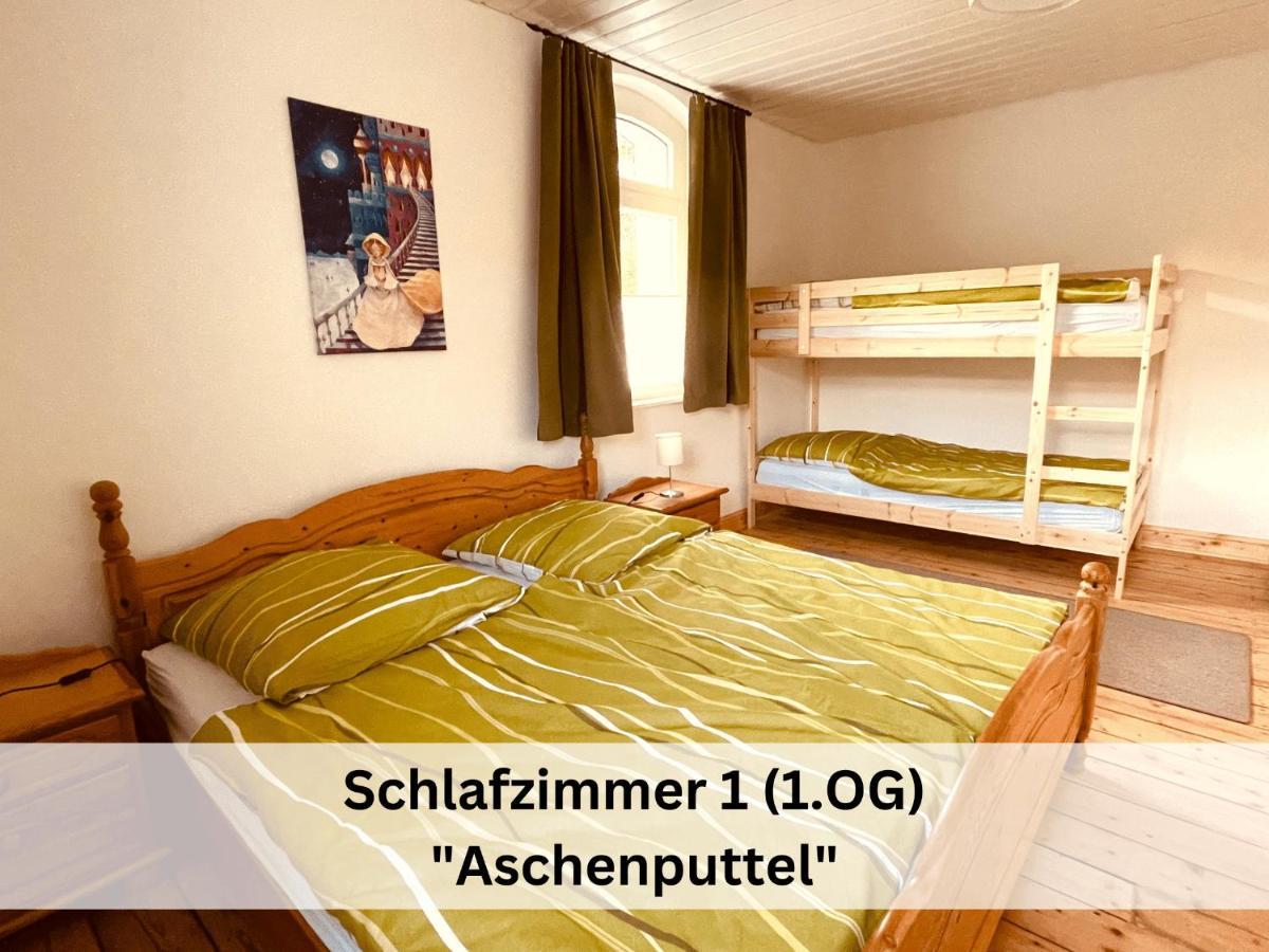 Ferienhaus Grimme - 350M2, 18 Betten - Mit Indoorspielplatz, Pool, Grosser Terrasse, Grill, Sauna, Kicker, Dart, Uvm - Ideal Fuer Familien Schmallenberg Ngoại thất bức ảnh
