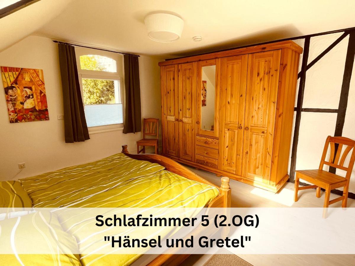 Ferienhaus Grimme - 350M2, 18 Betten - Mit Indoorspielplatz, Pool, Grosser Terrasse, Grill, Sauna, Kicker, Dart, Uvm - Ideal Fuer Familien Schmallenberg Ngoại thất bức ảnh